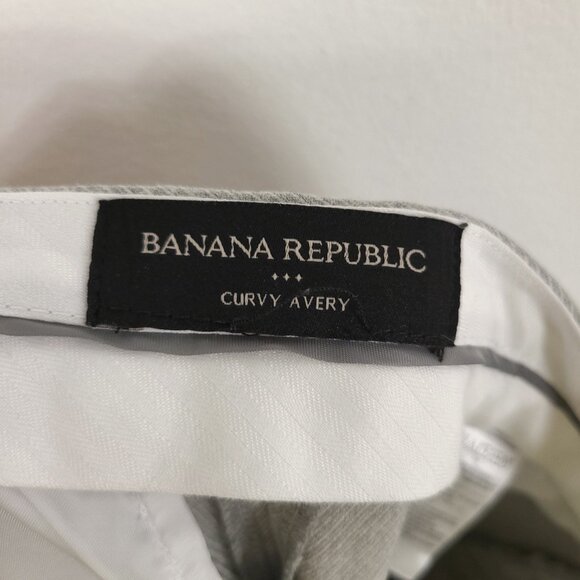 Banana Republic Grey Herringbone Ankle Pants - Picture 4 of 10